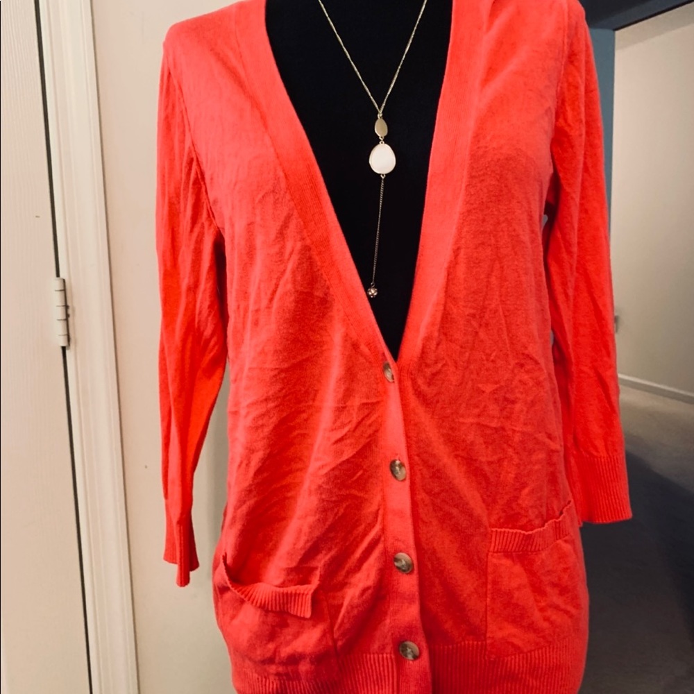 Bright pink cardi *note one pocket needs repair
